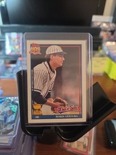 1991 Topps - Robin Ventura #461 Red Inner Photo Frame; Bold 40th Anniversary
