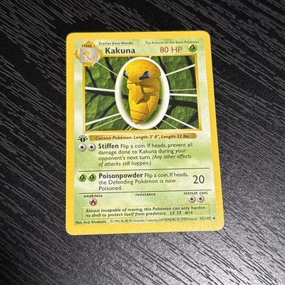 Kakuna 033/102 Base Set (Shadowless) Regular 1st Edition