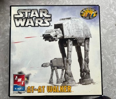 Star Wars AT-AT  model kit  AMT 2005 MIP w poster complete w painy  125