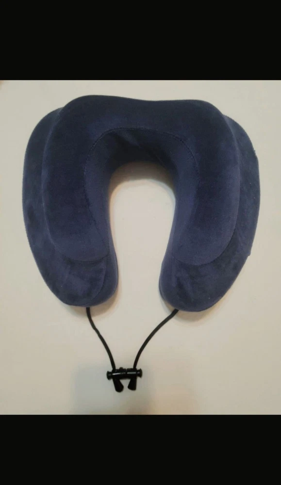 Cabeau Premium Memory Foam Travel Pillow in Navy Blue for Ultimate Comfort