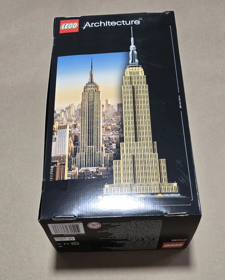 Lego Architecture 21046 Empire State Building BRAND NEW SEALED - Image 4 of 4