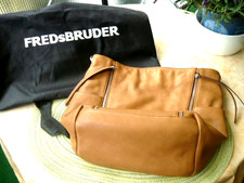 FREDSBRUDER__Schultertasche__Damen__Rindsleder__cognac