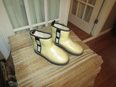 UGG Classic Clear Mini Women's Boots Size 9 UK 7 Natural & Black 1113190