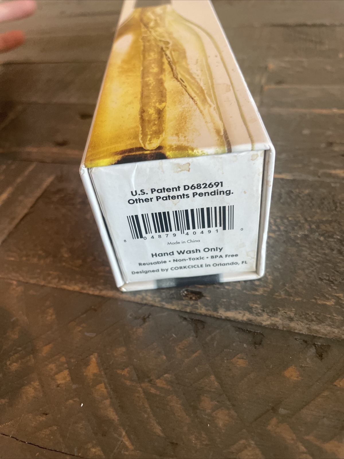 Corkcicle Air Wine Bottle Chiller Cooler Chill Aerate Pour Reusable