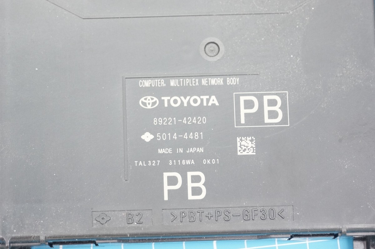 muuuuページ Toyota RAV4 MPX Body Control Unit BCM Module XA50 Series OEM
