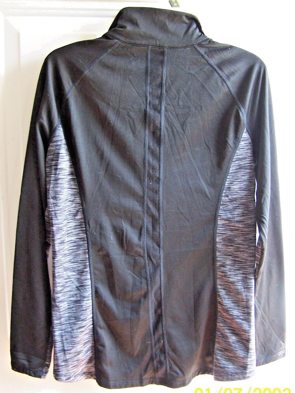 LAYER 8 Athletic Pullover Long Raglan Sleeve Blac… - image 4