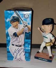 Kyle Seager 2015 BOBBLEHEAD GOLD GLOVE SGA Seattle Mariners 6/2/15