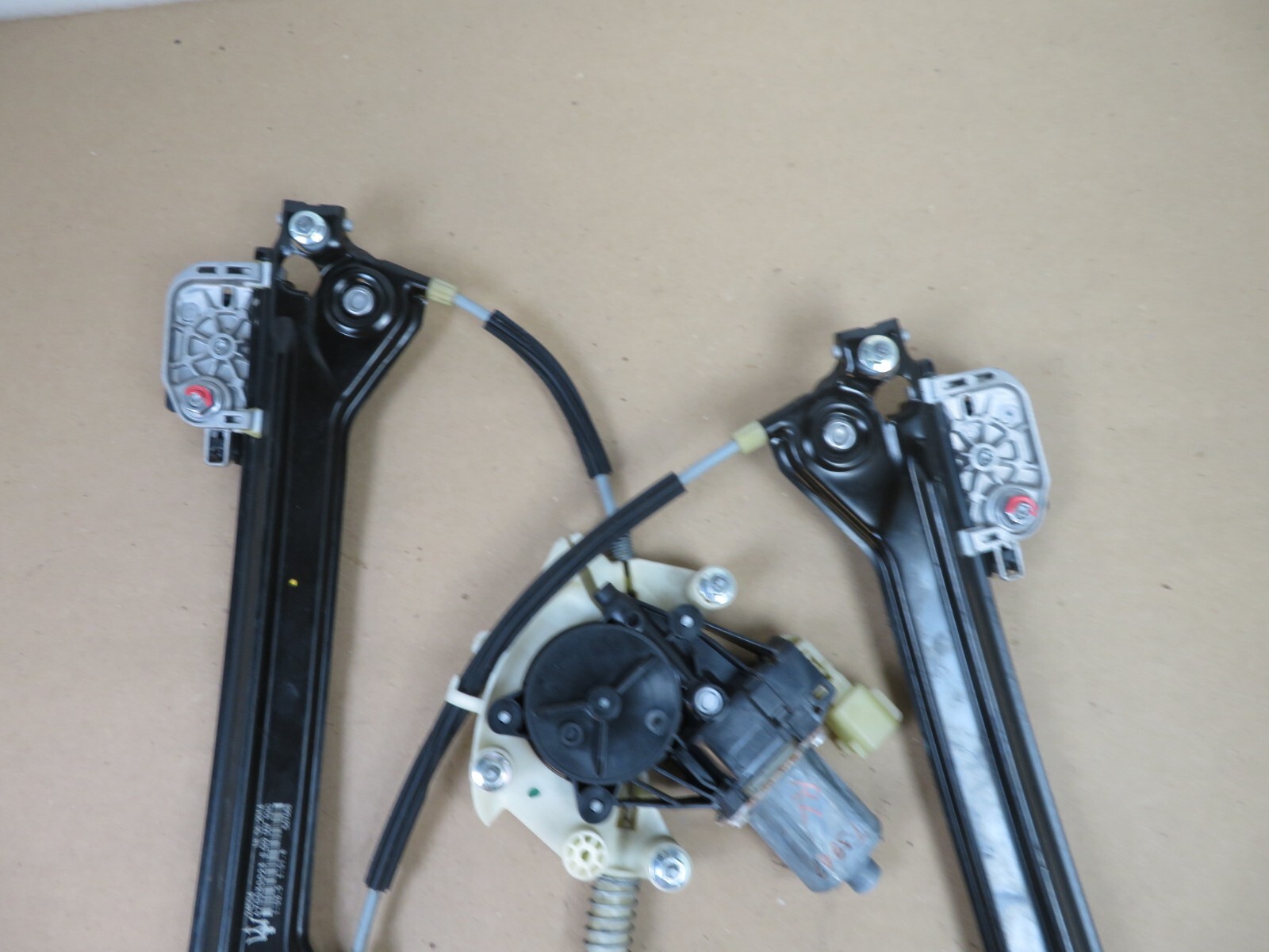 2014-2017 MASERATI GHIBLI REAR LEFT DRIVER SIDE DOOR WINDOW REGULATOR MOTOR OEM
