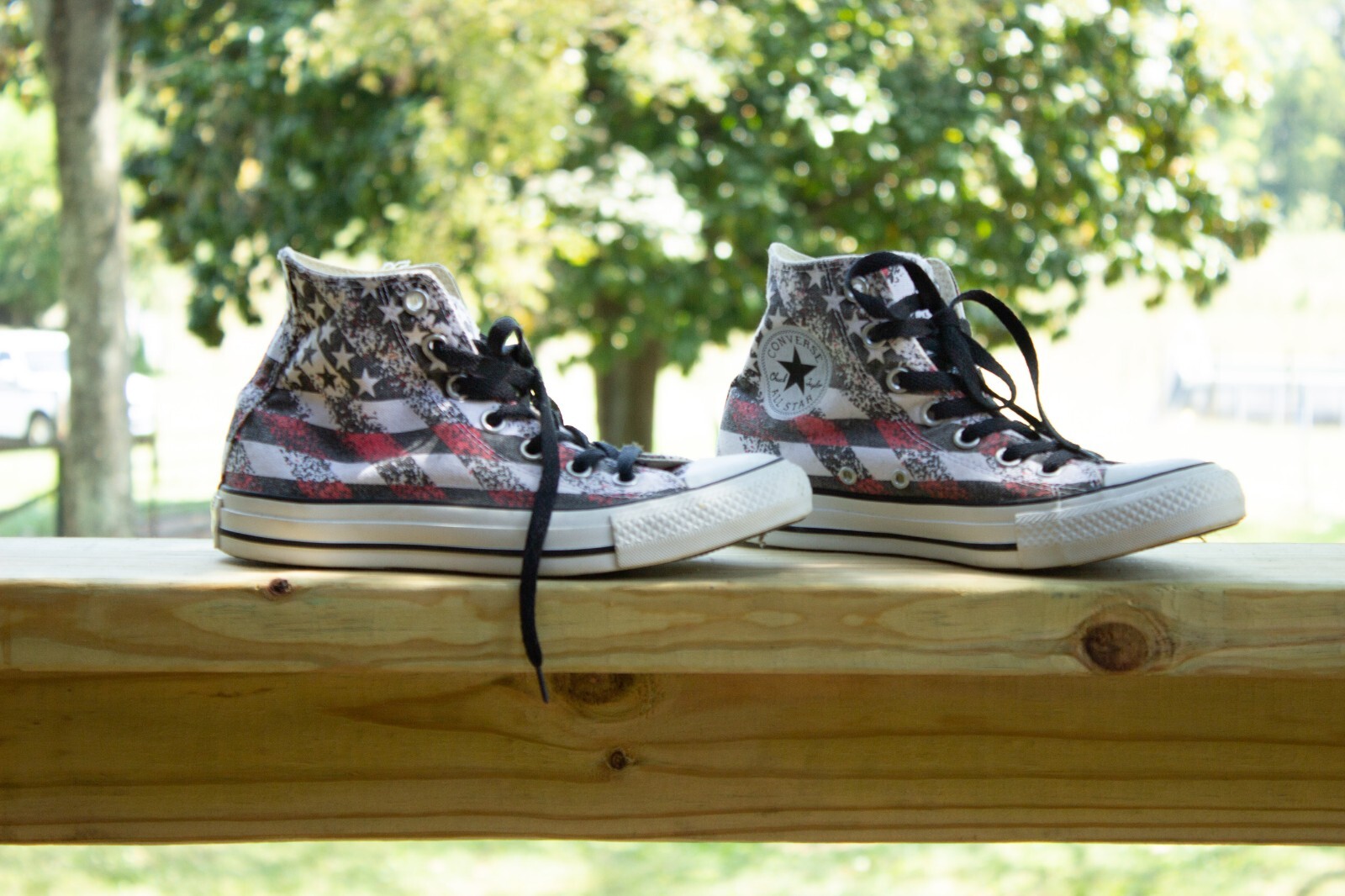 Converse Chuck Taylor All-Star Unisex Stars & Stripes Sneakers Size 5 147063F-image
