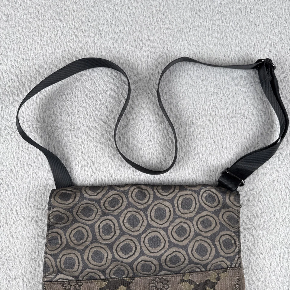 Bolsa tiracolo Maruca tapeçaria geométrica marrom feita à mão floral Colorado - Imagem 3 de 4