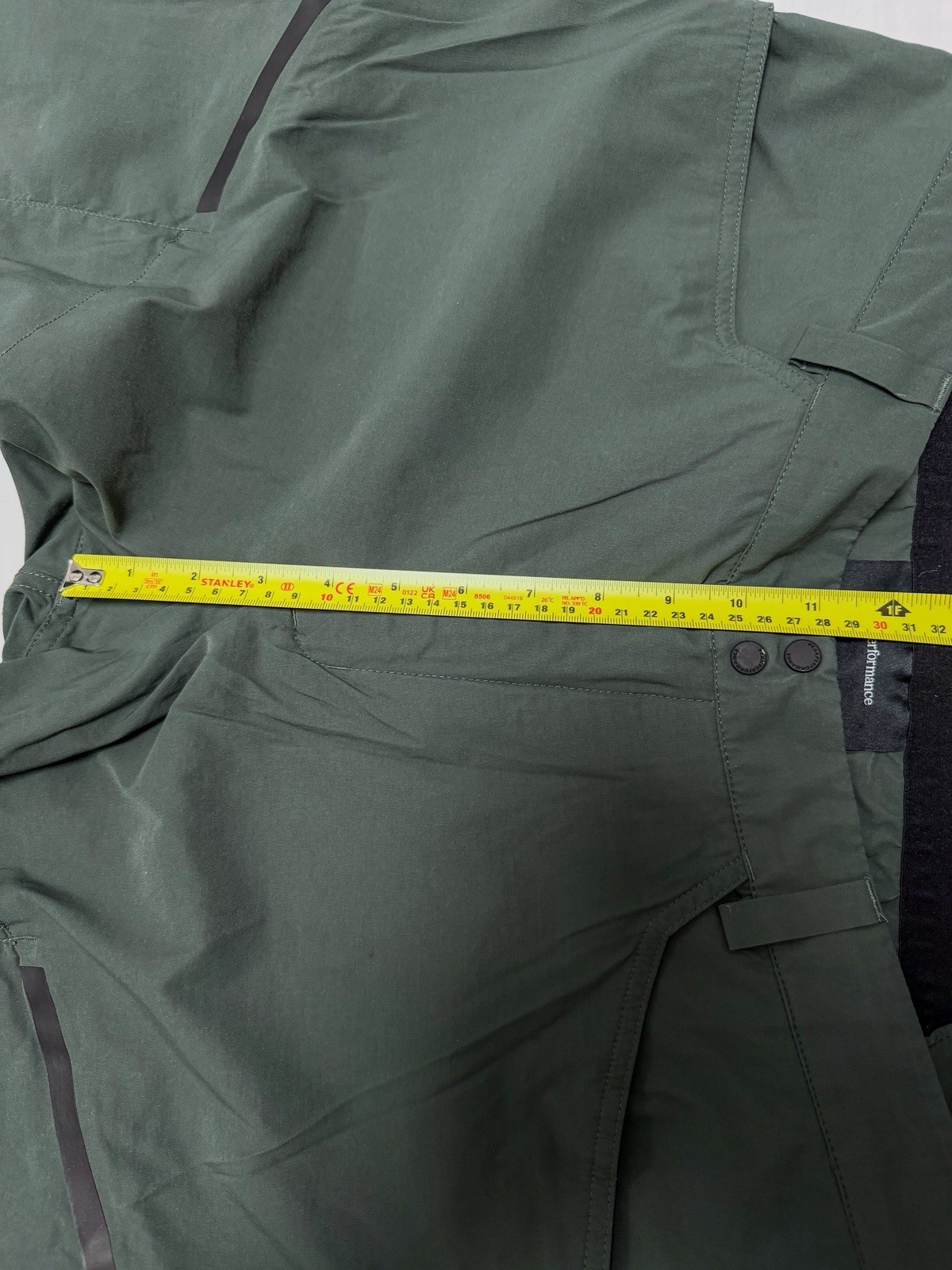 Peak Performance L Outdoor Technical Stretch Hiki… - image 19