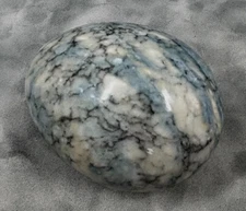 1990s Vtg Polished Dendritic Jasper Stone Egg Paperweight 3.5" Carved Decor