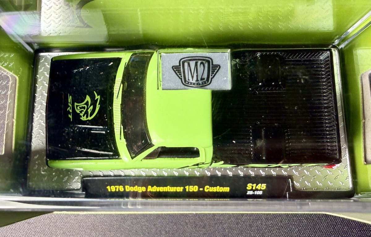 M2 Machines 1976 Dodge Adventurer 150 - SRT-Custom Truck WMTS18