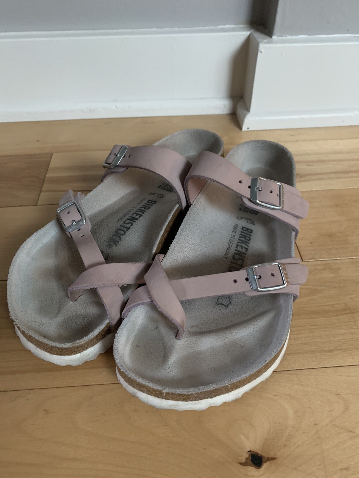 birkenstock arizona metallic violet