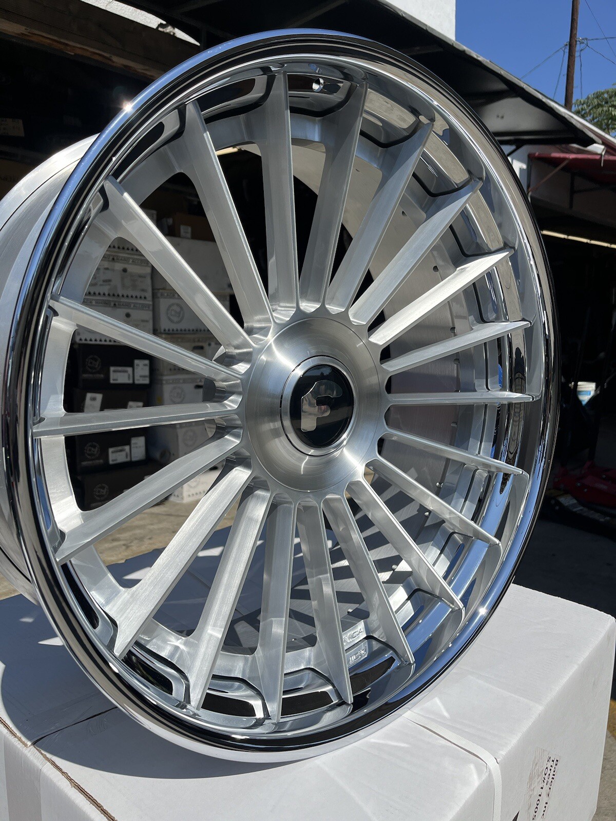 24" FORGIATO TENICA 3.1 BRUSHED STEP LIP COCAVED ROLLS ROYCE RANGE ROVER BMW