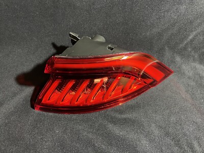 Original AUDI Q8 4MN Rear Tail Right  light LED Matrix Lamp 4M8945070 C USA TYPE