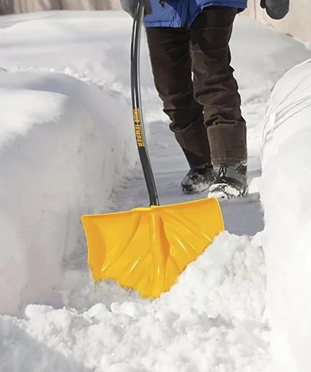 True Temper 1603400 18 inch Ergonomic Snow Shovel - Yellow | eBay