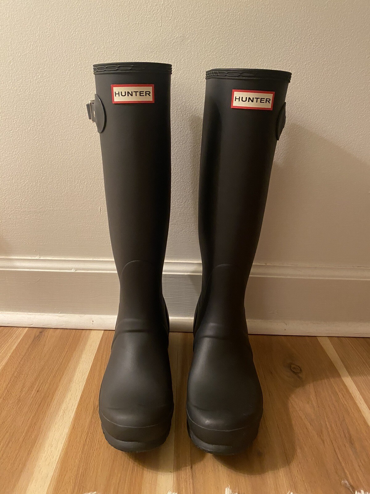 Women's Black Hunter Rubber Rain Boots - Waterproof & Stylish-image