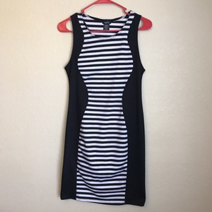 rue 21 black and white striped dress