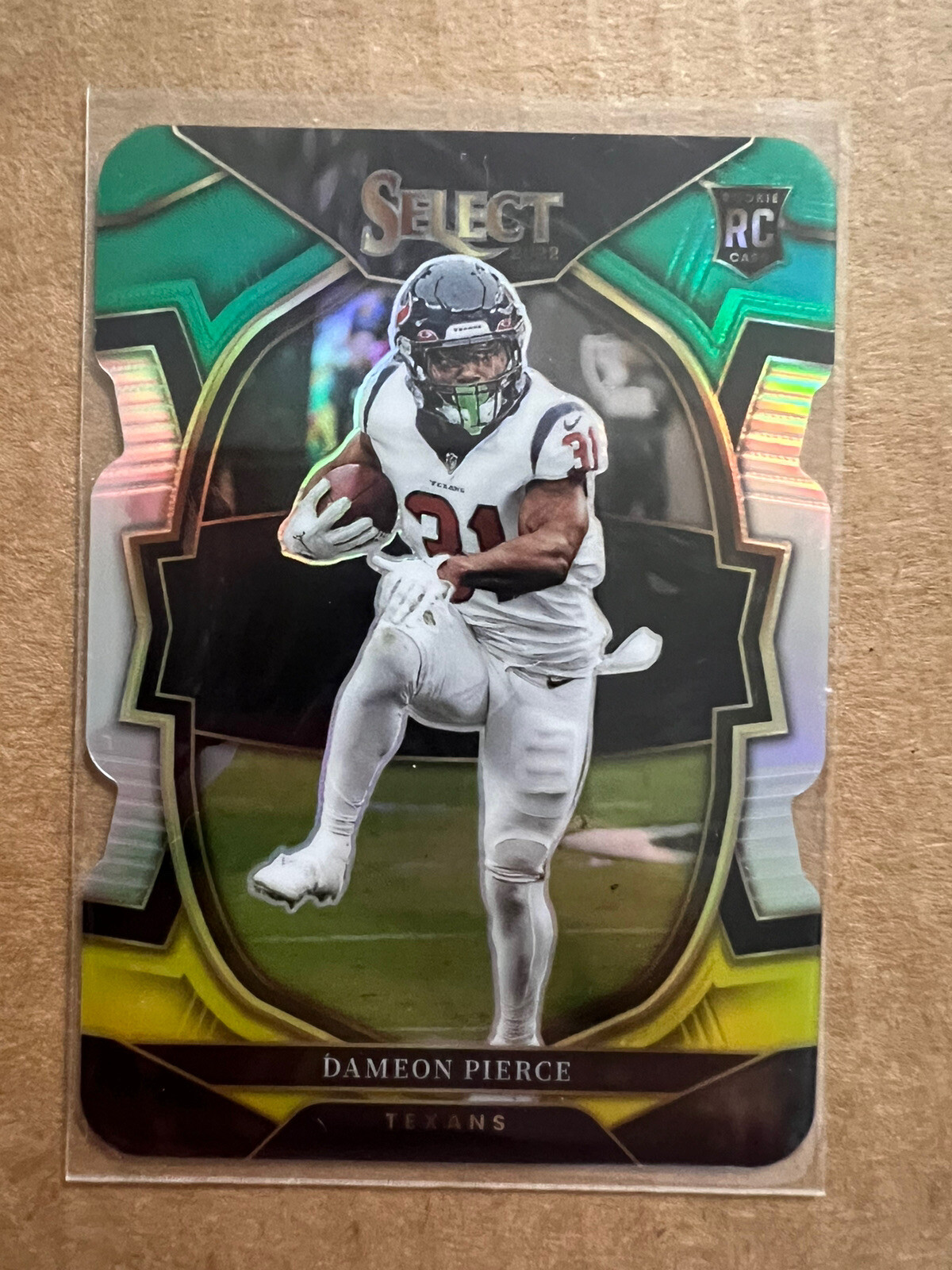 2022 Panini Select Concourse Green & Yellow Prizm #47 Dameon Pierce (RC) Die Cut
