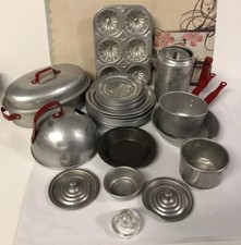 Vintage Aluminum BO-PEEP Childs Play Toy Roaster Pans Plates  More 34 Pcs AS IS
