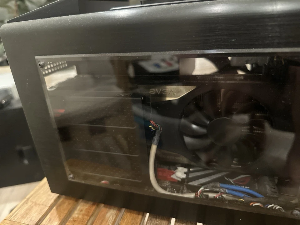 Rare Falcon Northwest FragBox Dual Boot Windows 10/XP Nvidia 980ti Xfi Fatality - Image 2 of 4