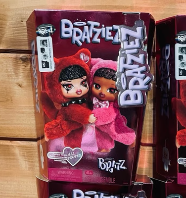Bratz Bratziez Sweetheartz Seriez Plush Keychain Blind Box NEW