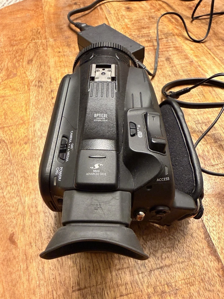 Canon VIXIA HF G50 HD 4K 30fps MP4 Flash Camcorder Black 20x Dual SD Slot Tested - Image 2 of 4