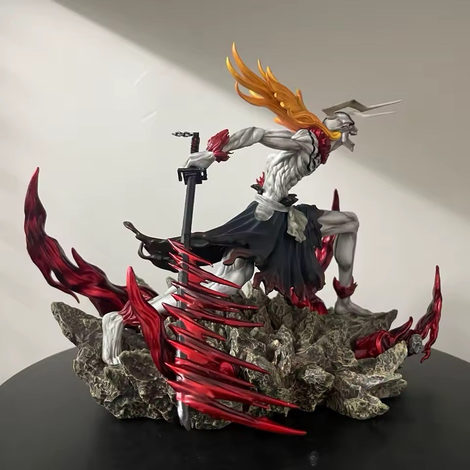 Bleach Ichigo Hollowfied 23cm Action Figure &ndash; Collectible PVC Anime Statue - New