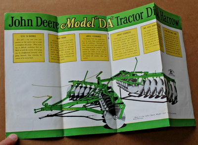 dated 1938 JOHN DEERE TRACTOR DISC HARROW Old Colored Graphics Dealer Brochure