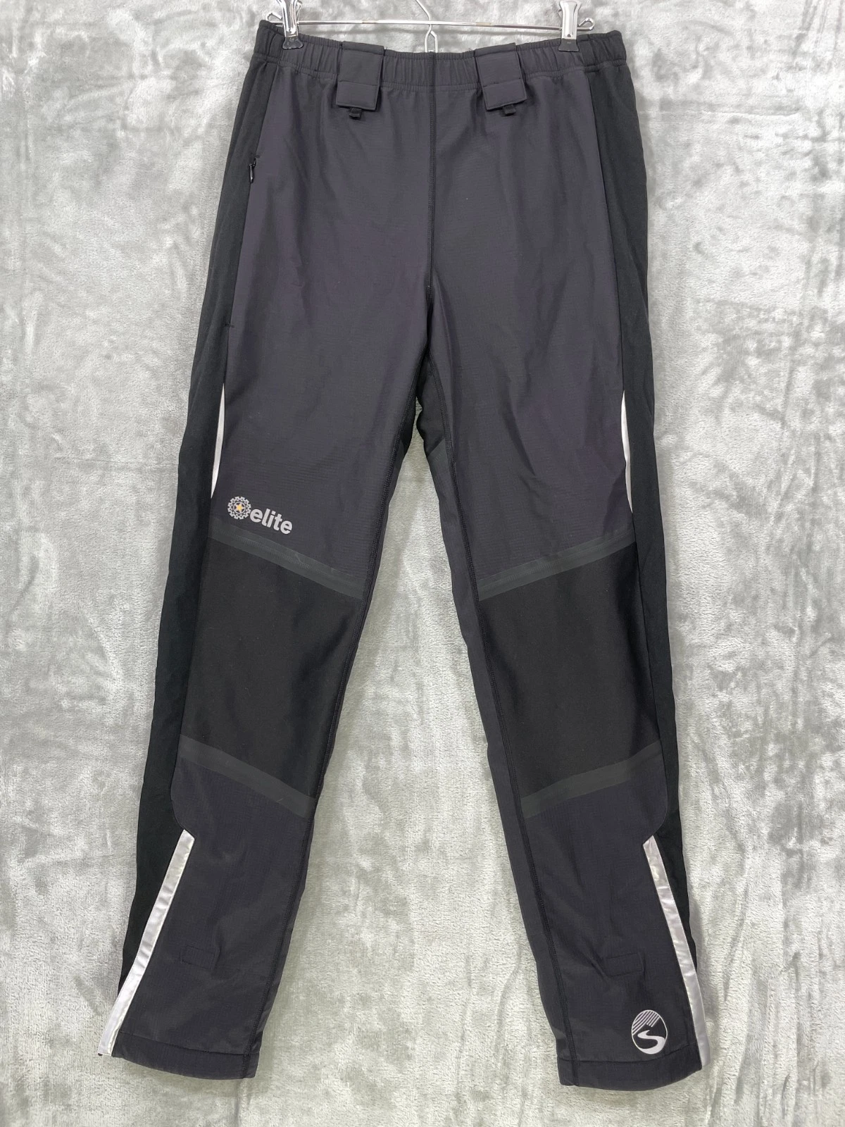 Showers Pass Pants Mens M Black Skyline Elite Waterproof Rain Cycling Reflective
Opens in a new wind