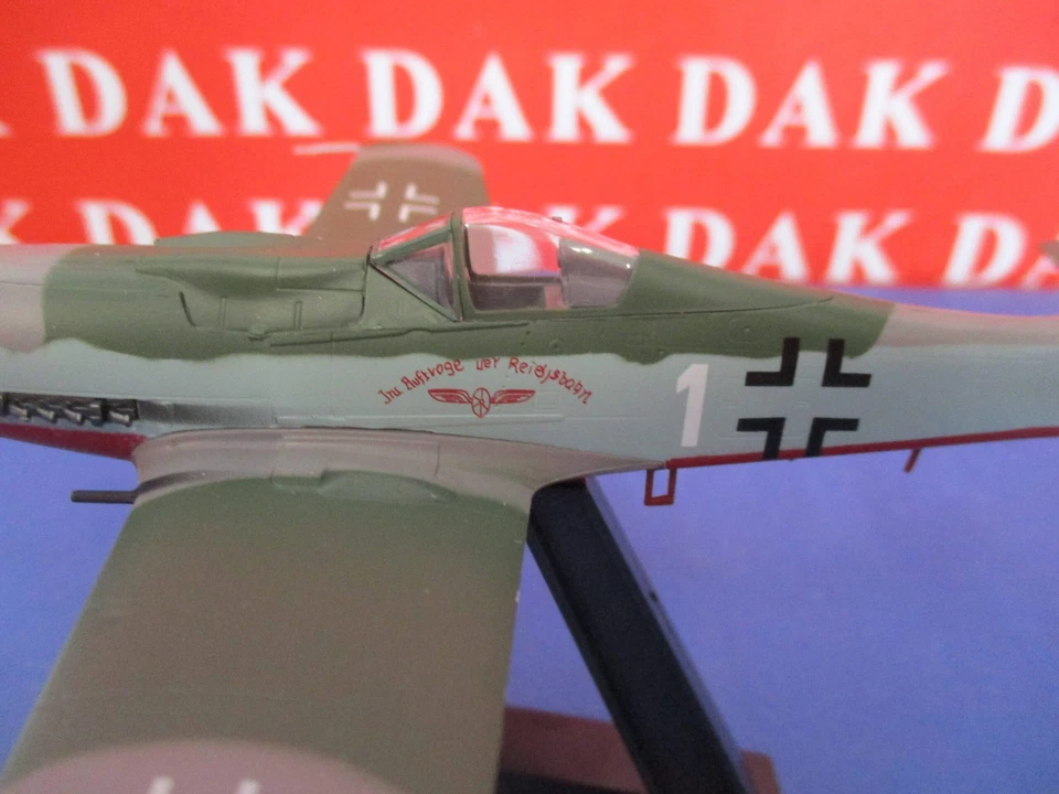 1/72 Modellino Aereo Aircraft Focke-Wulf FW 190D-9 Dora JV44 1945 Easy Model - Immagine 3 di 4