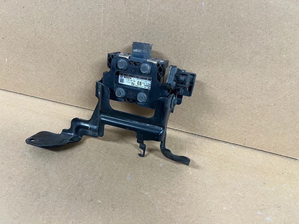 OEM 2016 2017 2018 NISSAN MURANO FRONT DISTANCE RADAR SENSOR UNIT 28438-9UC0A - Image 3 of 4