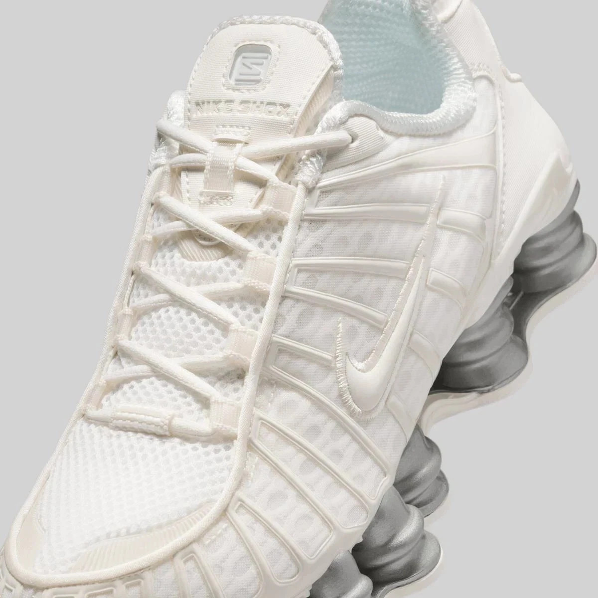 Nike Shox TL 'Sail' White Silver Womens Size US 6.5 Casual Shoes Rare Brand New✅ image 4