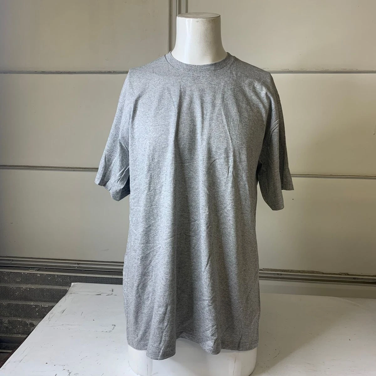 T shirt homme à manches courtes en coton pré rétréci taille XL gris