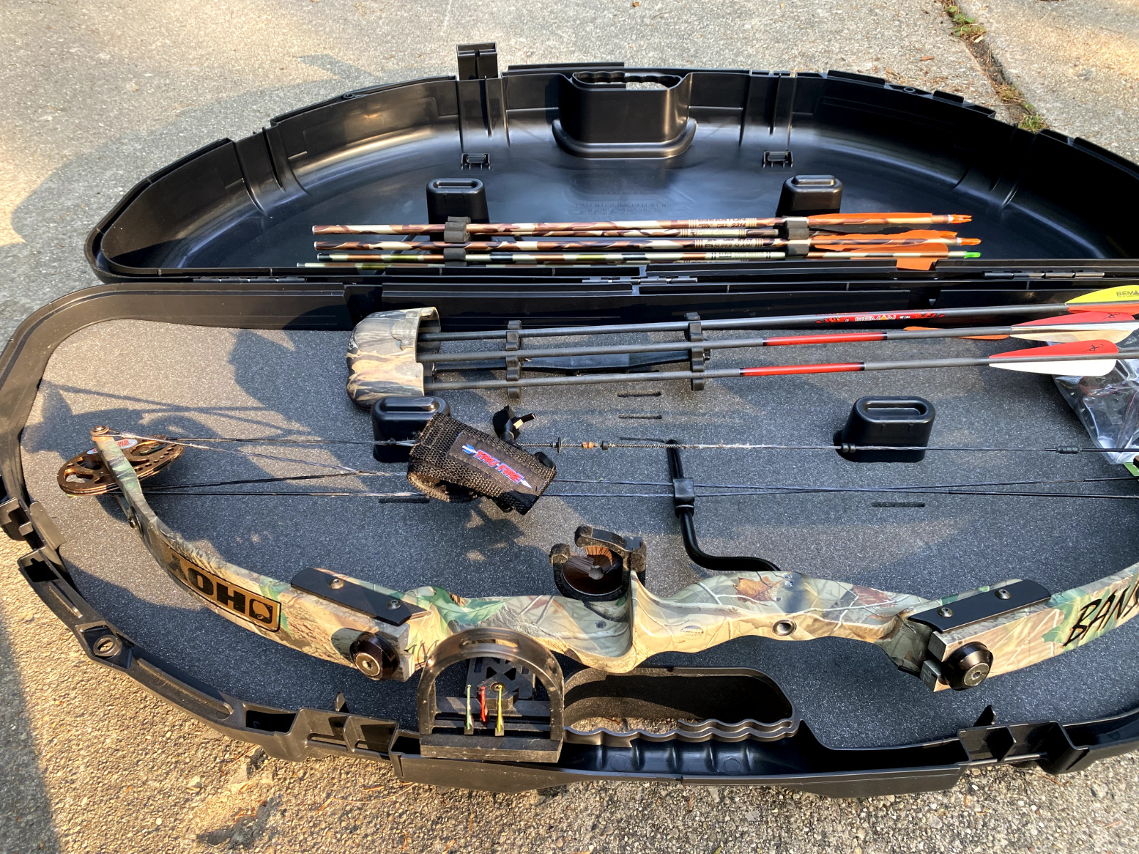 Youth Hoyt Banshee Bow