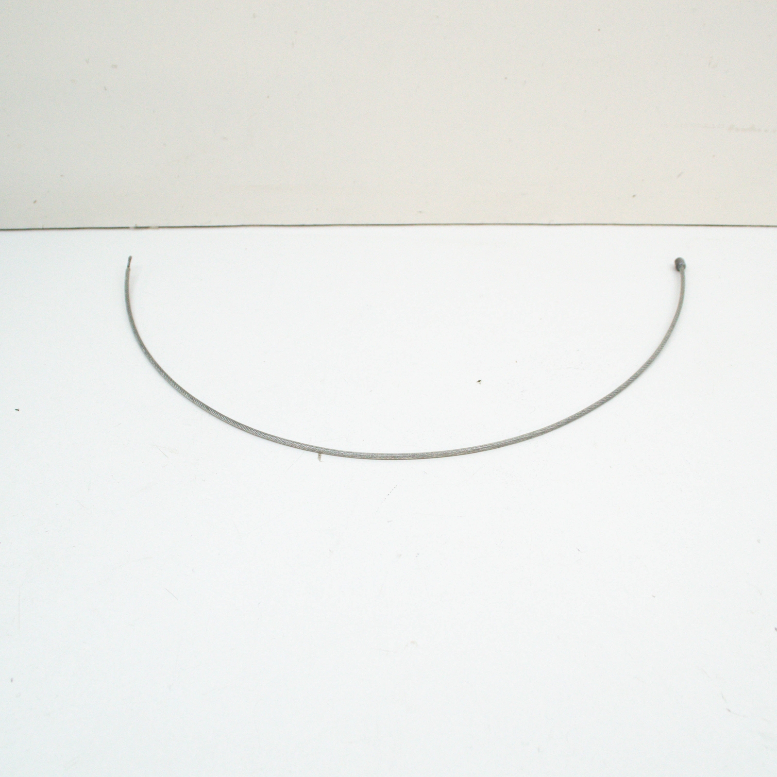 MERCEDES BENZ SL R107 Weiches Kabel hinten oben A1077700266
