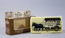  VOITURE MINIATURE, camion chevaux, Lledo,The Fastenders Collection, Angleterre