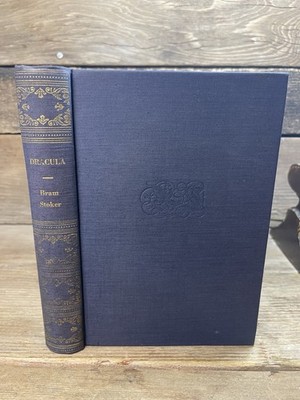 Early 20th Century HB Bram Stoker's Dracula, probably 1930-40s Nelson Doubleday