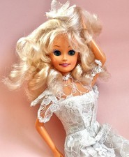 🖤 Fashion Corner 🖤 Vintage 1990 Sleepy Eyes Bride Doll Sindy Barbie Clone