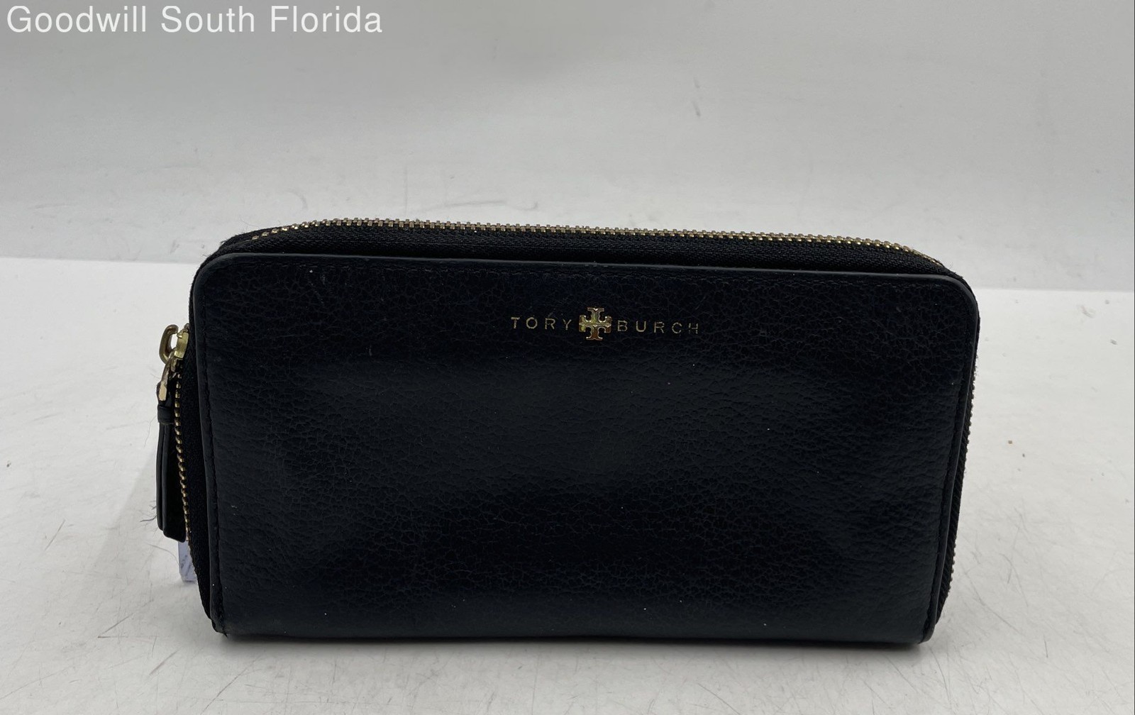 Authentic Tory Burch Womens Black Leather Zip-Around Wallet Stained