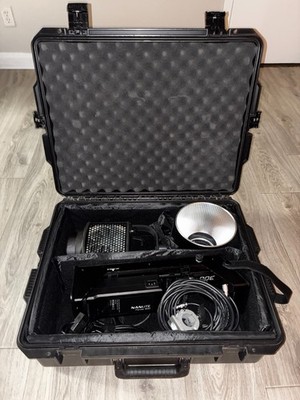 Nanlite Forza 300 LED Monolight with Pelican Storm Case IM2700