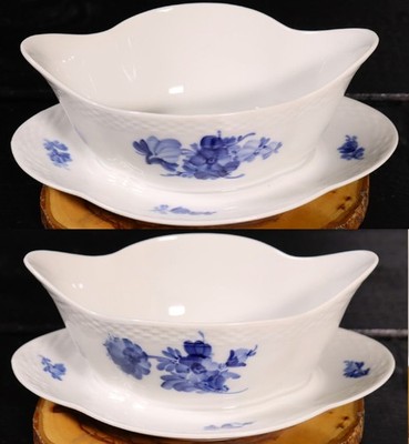 Royal Copenhagen Blaue Blume 8159 2 Sauciere mit Teller 1 Wahl Korbrand #Y2