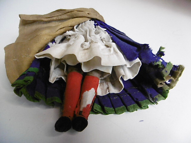 Poupée ancenne de collecton folklorque porcelane - Etsy France