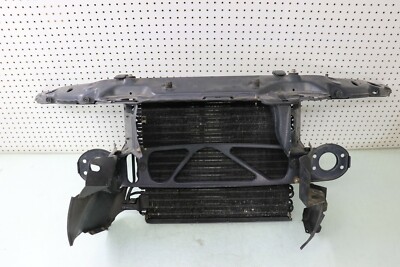 1997 97 98 BMW Z3 1.9L M/T ROADSTER RADIATOR SUPPORT CLIP