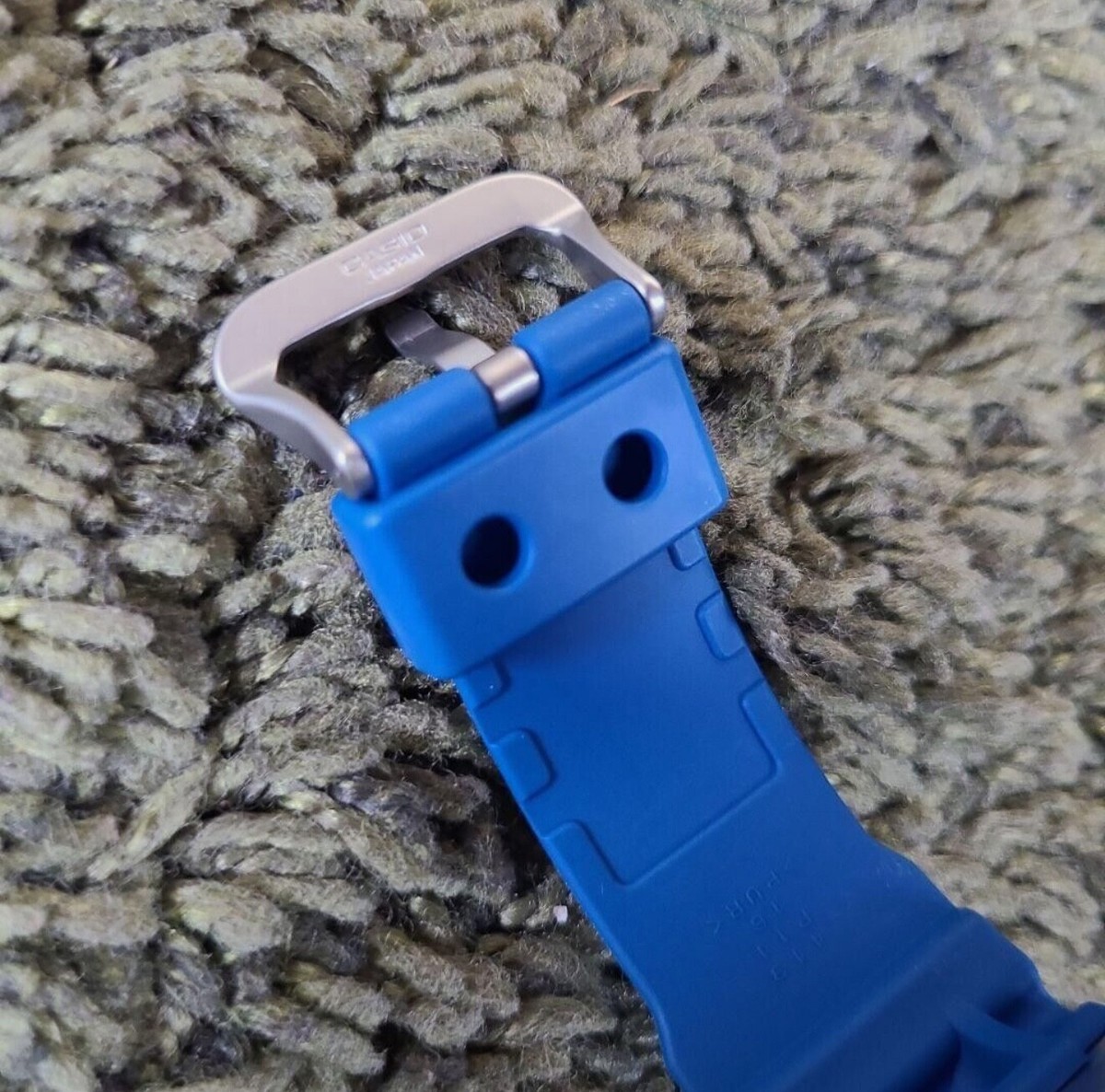 CASIO G-SHOCK DW-6900MM BLUE Smurf Crazy Colors dw6900mm2 CASIO G-SHOCK DW-6900MM BLUE Smurf Crazy Colors dw6900mm2