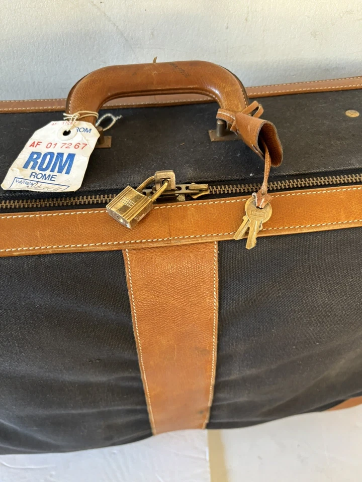 Vintage HERMES Canvas & Leather Suitcase w  Lock & Key Luggage 22” - Image 2 of 4