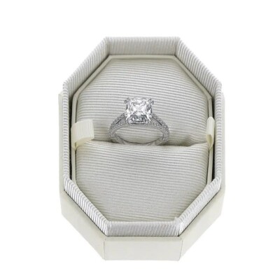 New in Gift Box 100% SWAROVSKI 5642634 Constella Crystals Pave