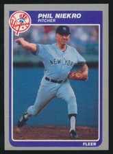 1985 Fleer #138 Phil Niekro, New York Yankees, HOF.