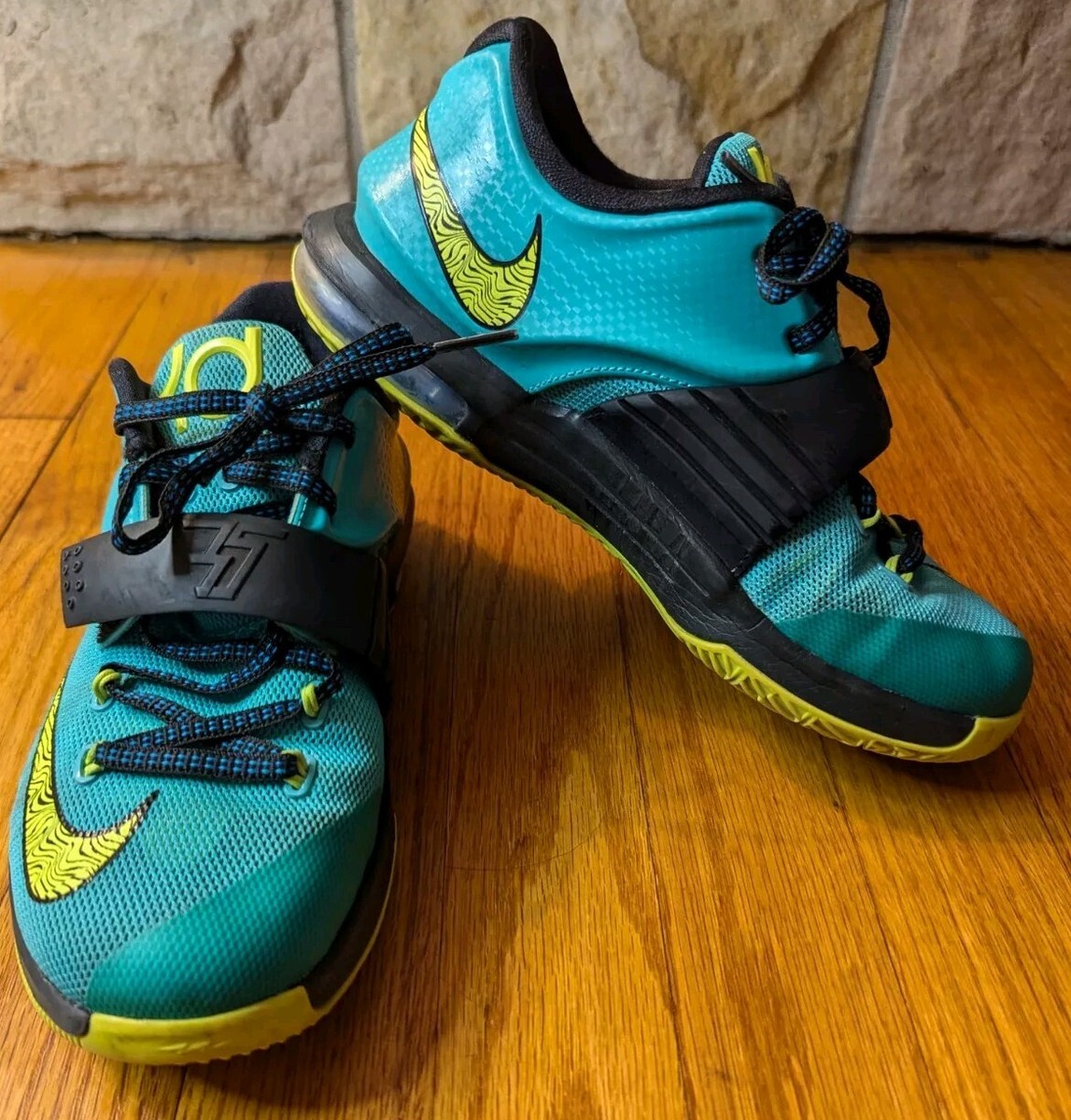 Nike Kevin Durant KD Hyper Jade Volt Black Youth Size 4Y 669942